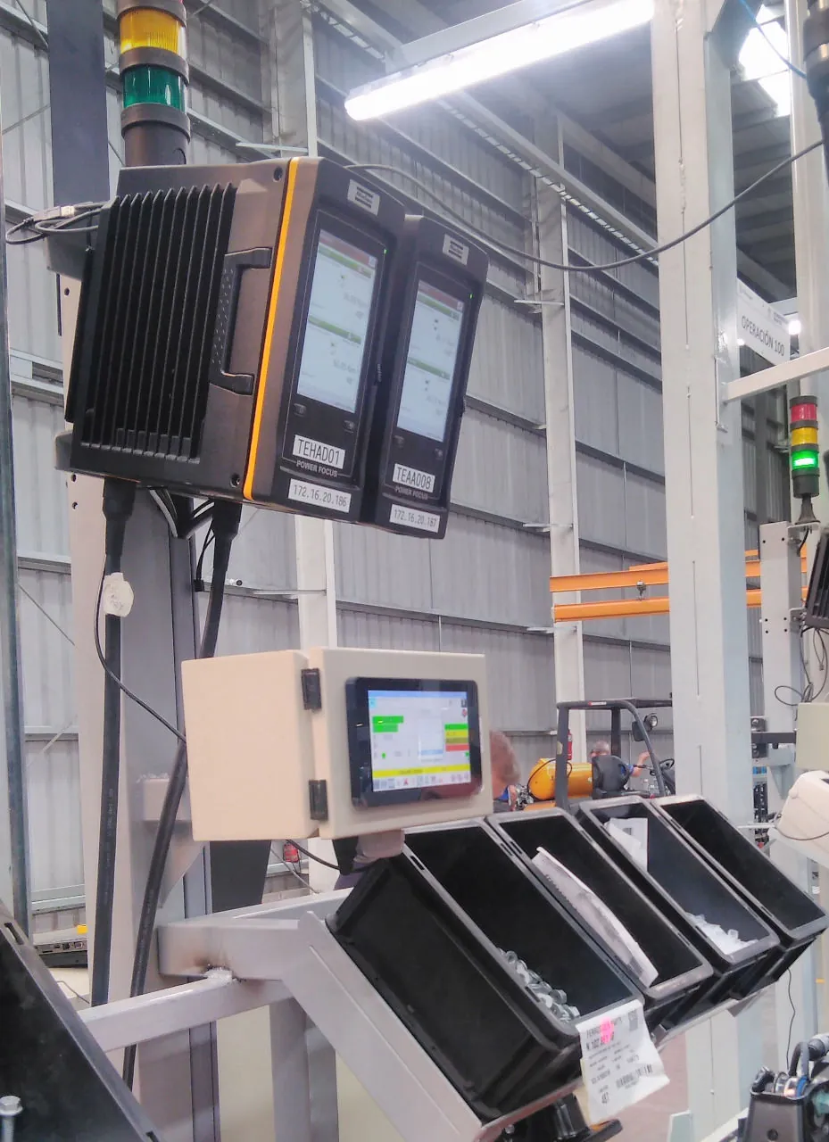 Terminal Arlogic instalada en una planta industrial